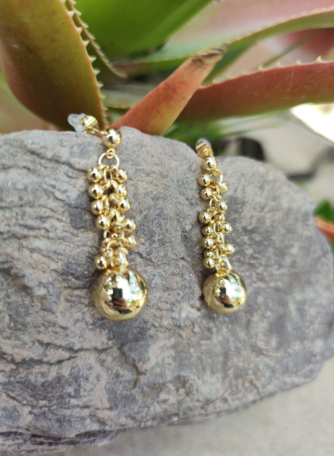 Pendientes con bolitas 1 Pendientes con bolitas