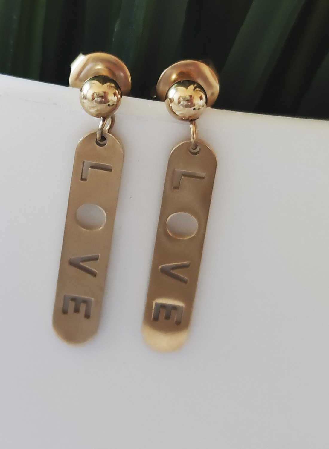 Pendientes acero love dorados 3 Pendientes acero love dorados - Imagen 3