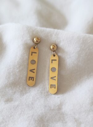 Pendientes acero love dorados