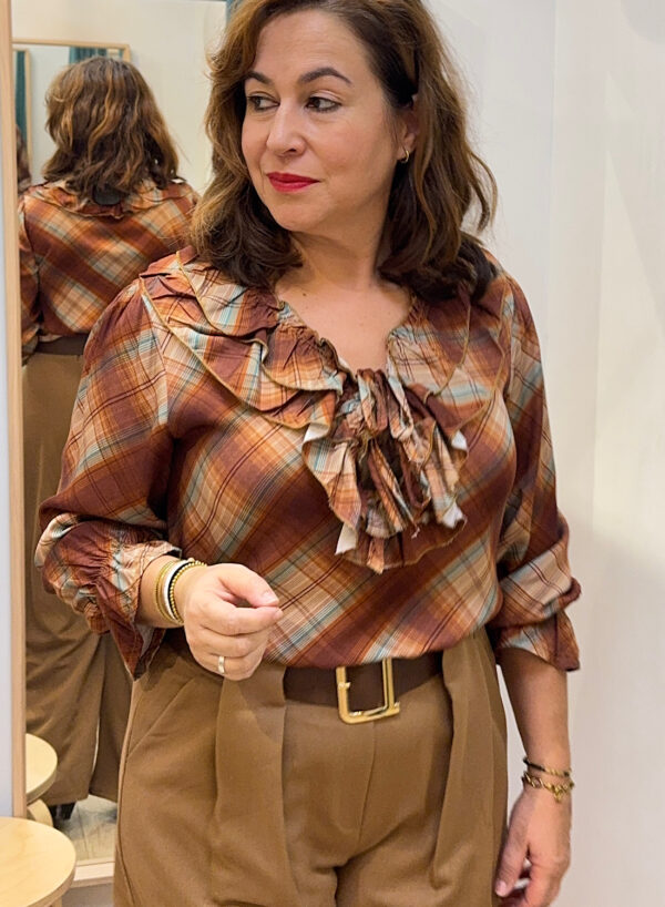 CAMISA CUADROS Y VOLANTES - Imagen 5