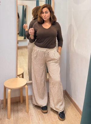 Novedades 17 PANTALÓN CUADROS GRANDE