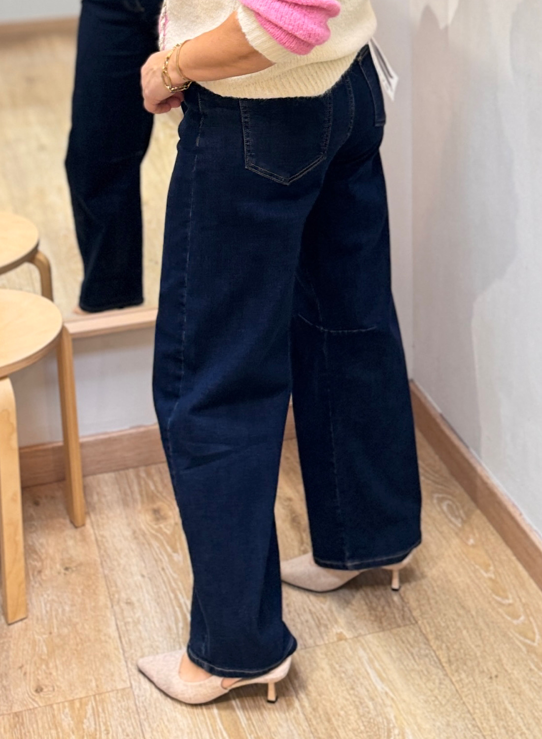 PANTALÓN BARREL 2 PANTALÓN BARREL - Imagen 2