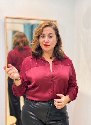 Novedades 15 CAMISA BRILLO SATINADA GRANATE