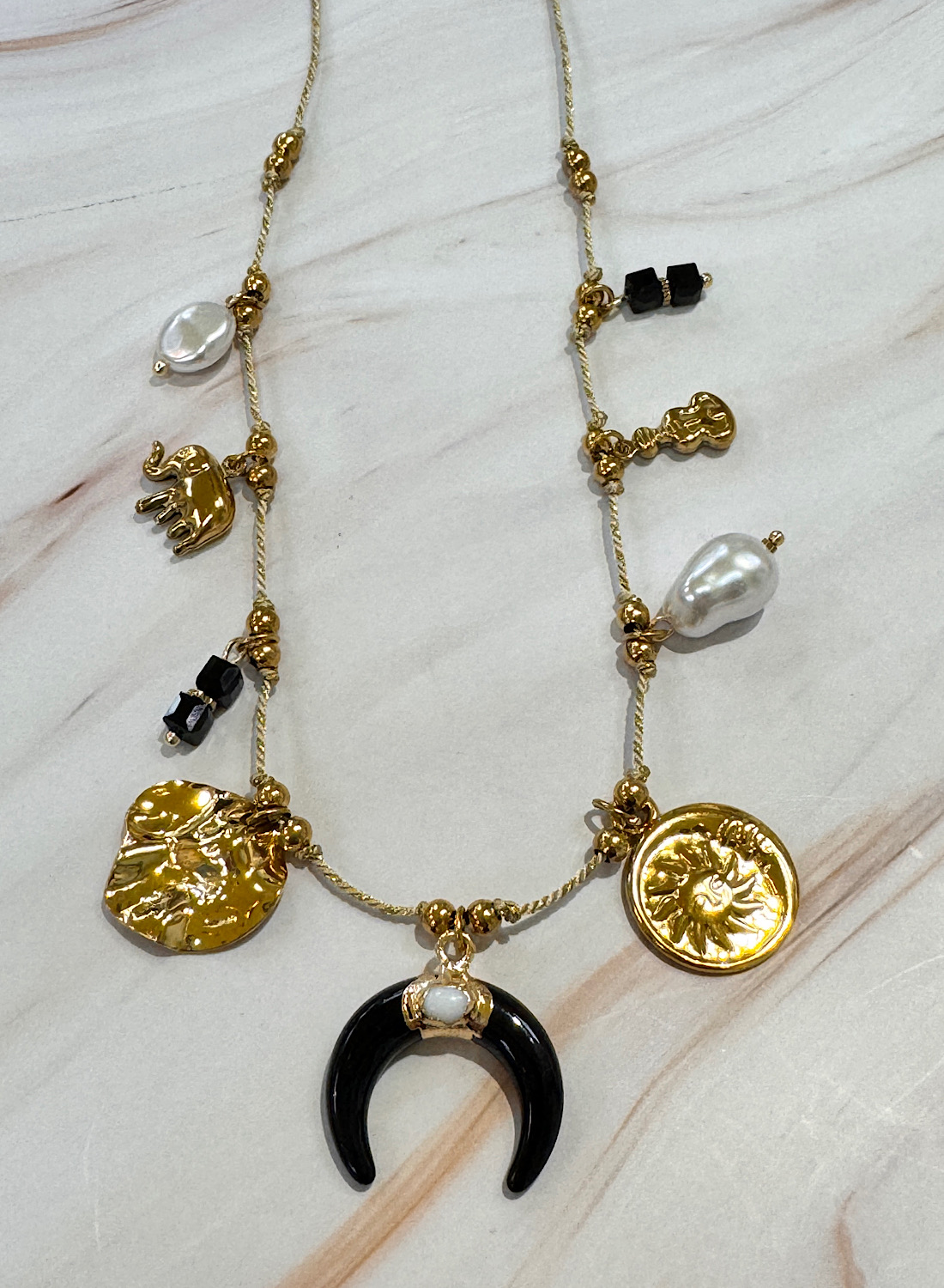 COLLAR LUNA NEGRA 2 COLLAR LUNA NEGRA - Imagen 2