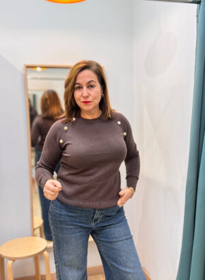 JERSEY PUNTO BOTONES DORADOS - Marrón chocolate