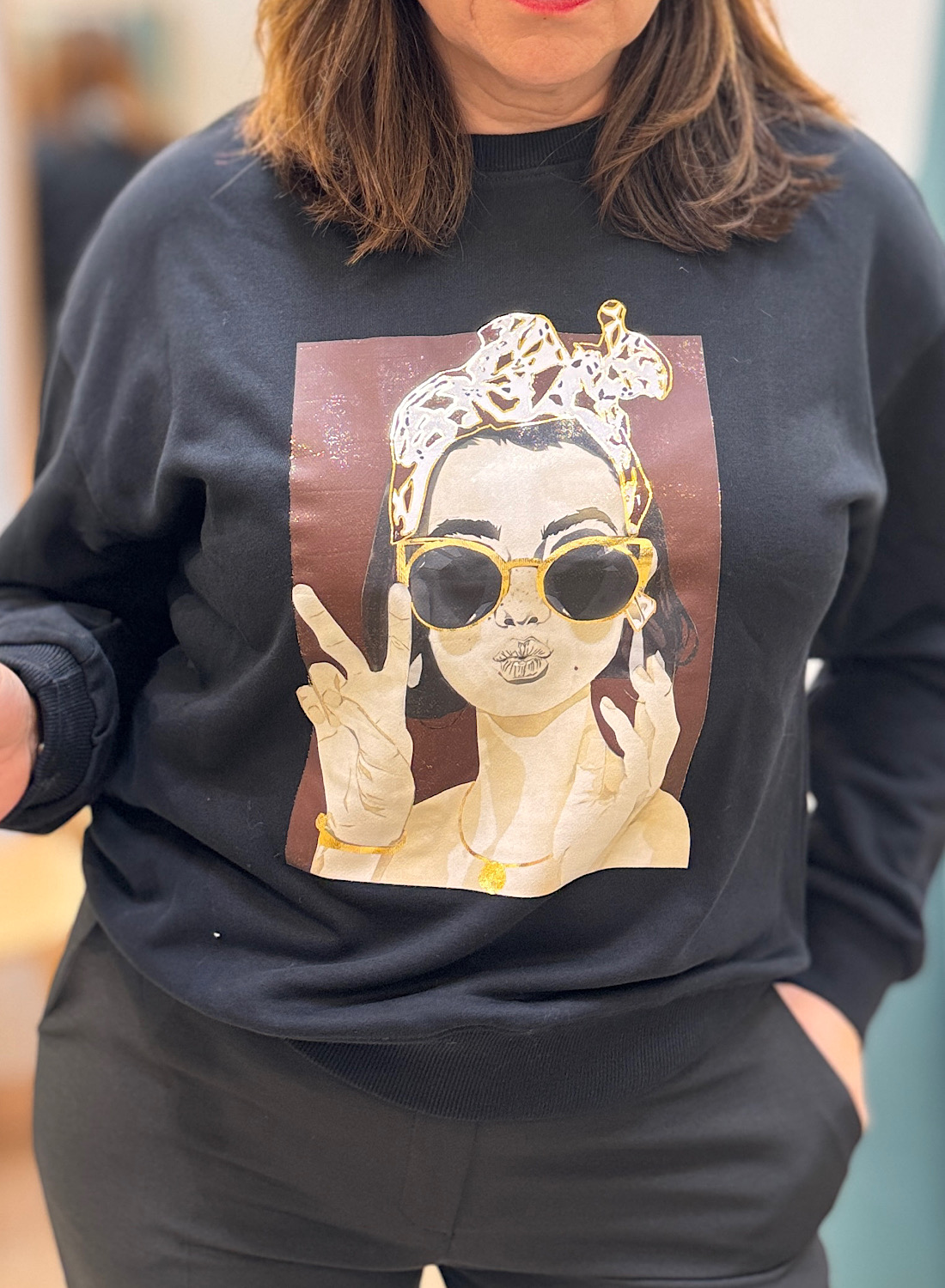 SUDADERA CHICA 2 SUDADERA CHICA - Imagen 2