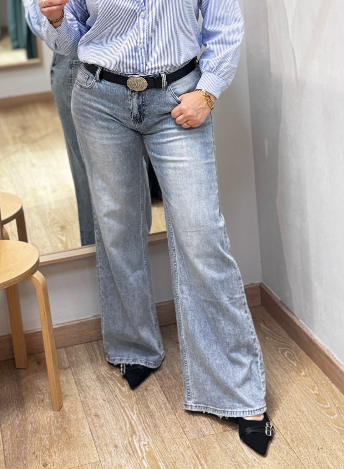 PANTALÓN JEANS LOW WAIST 1 PANTALÓN JEANS LOW WAIST