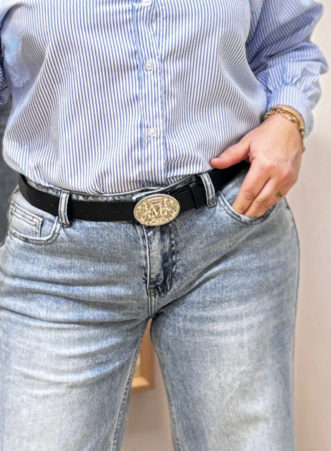 PANTALÓN JEANS LOW WAIST 4 PANTALÓN JEANS LOW WAIST - Imagen 4