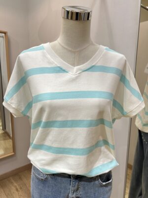 CAMISETA AVERY - Verde menta