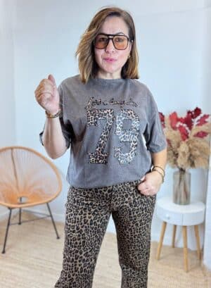 CAMISETA OVERSIZE LOS ÁNGELES - Marrón